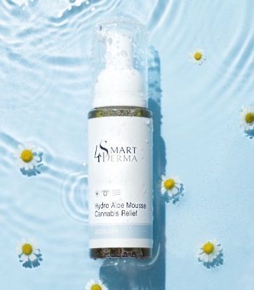 Пінка для сухої та чутливої шкіри з канабісом Smart4Derma Aquagen Hydro Aloe Mousse Cannabis Relief, 80мл 503 фото